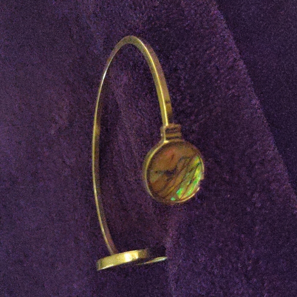 Vintage Abolone Shell Cuff Bracelet - Picture 3 of 7